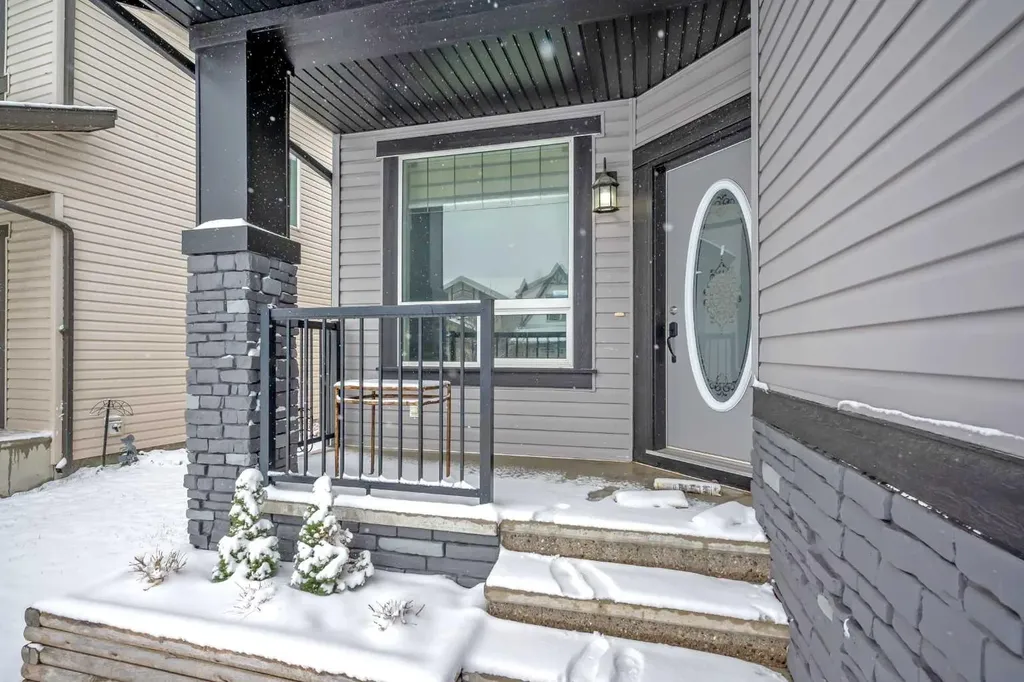 1121 Kingston Crescent SE Airdrie AB T4A0G1