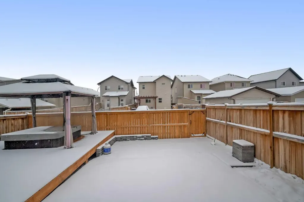 1121 Kingston Crescent SE Airdrie AB T4A0G1
