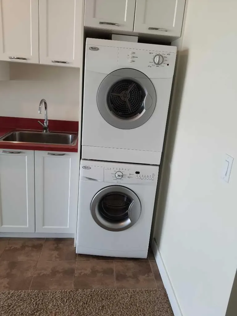 3820 Brentwood Road NW Calgary AB T2L 2L5