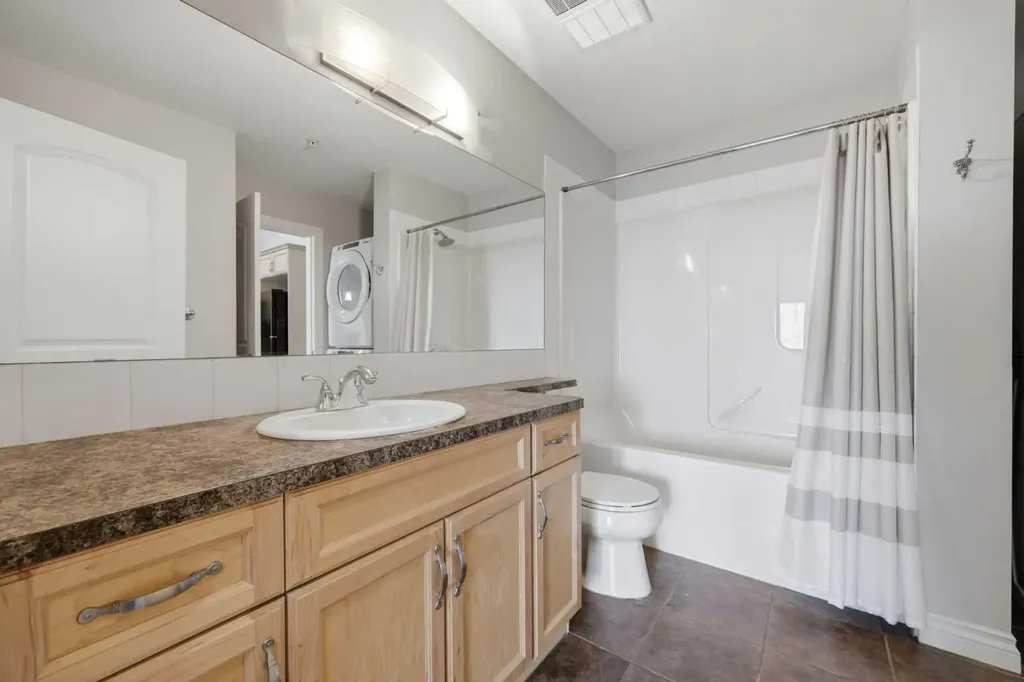 60 Royal Oak Plaza NW Calgary AB T3G 0A7
