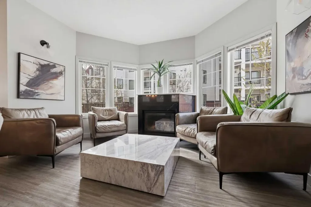 60 Royal Oak Plaza NW Calgary AB T3G 0A7