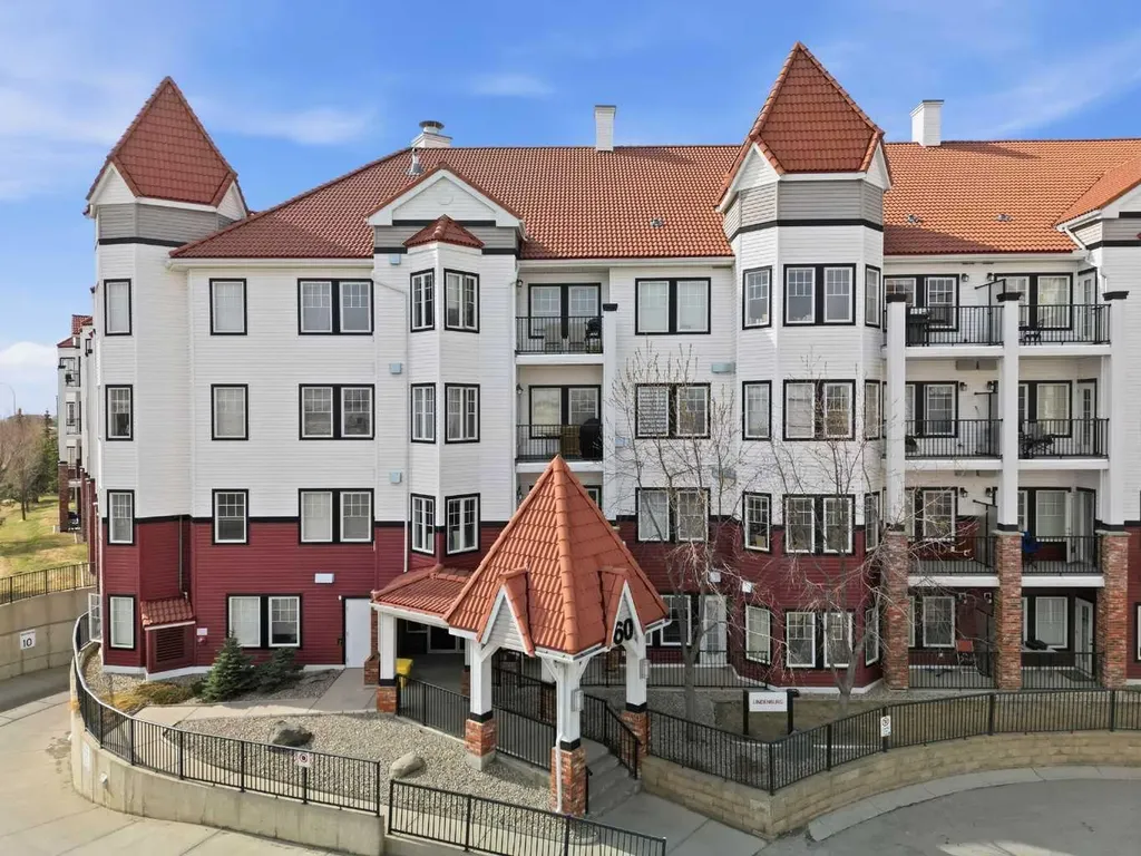 60 Royal Oak Plaza NW Calgary AB T3G 0A7