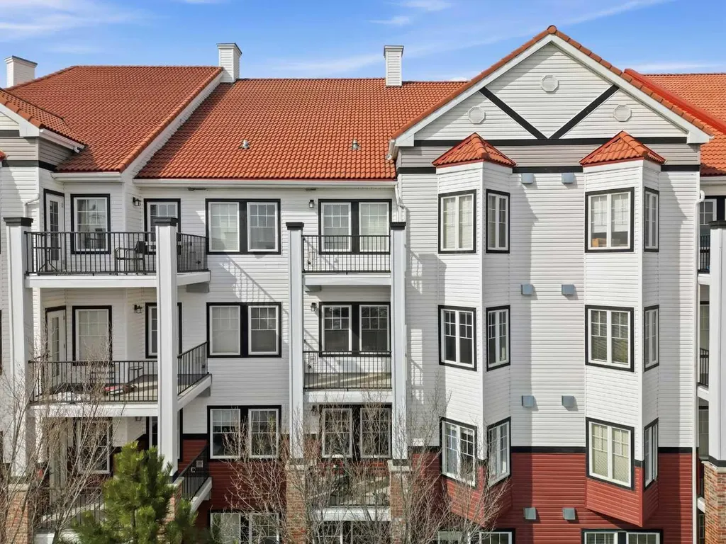 60 Royal Oak Plaza NW Calgary AB T3G 0A7