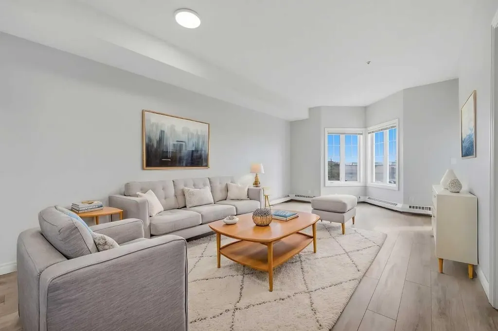 60 Royal Oak Plaza NW Calgary AB T3G 0A7