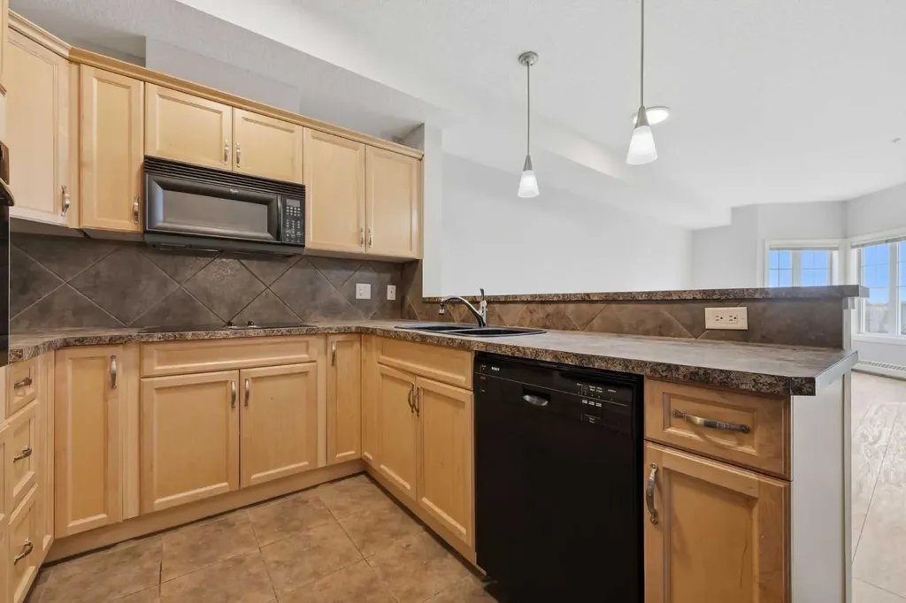 60 Royal Oak Plaza NW Calgary AB T3G 0A7