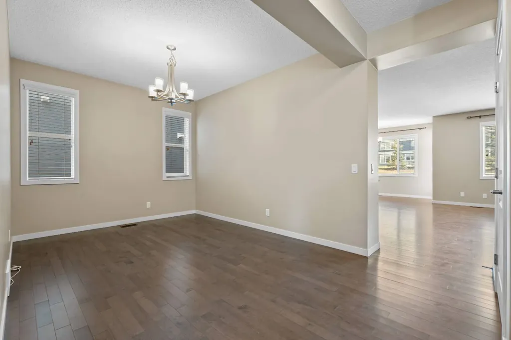 30 Redstone Parade NE Calgary AB T3N 0J7