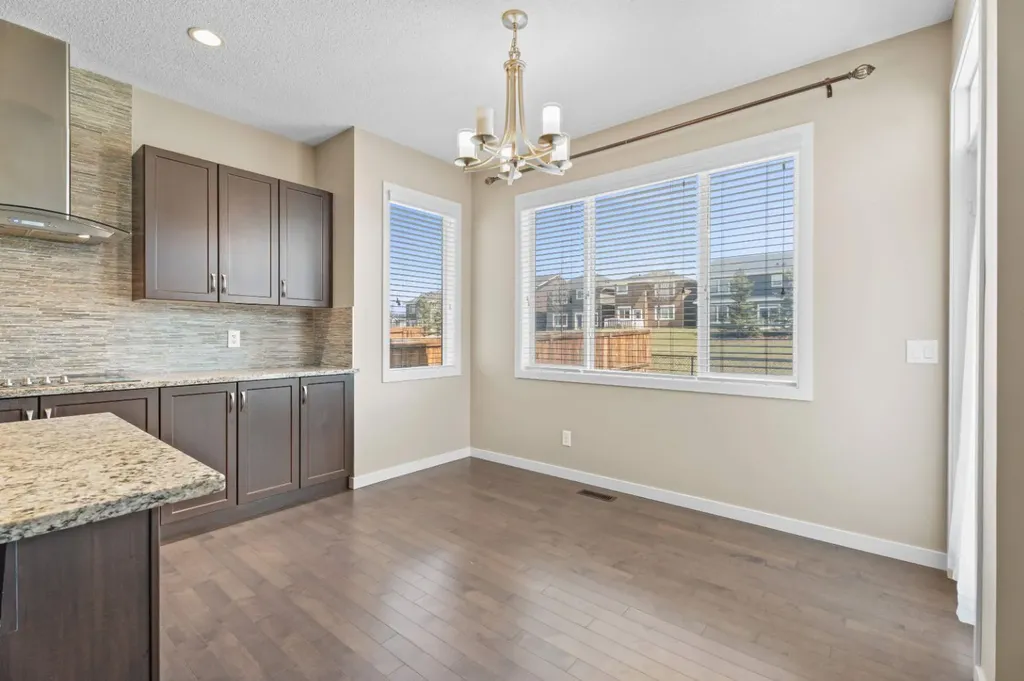 30 Redstone Parade NE Calgary AB T3N 0J7