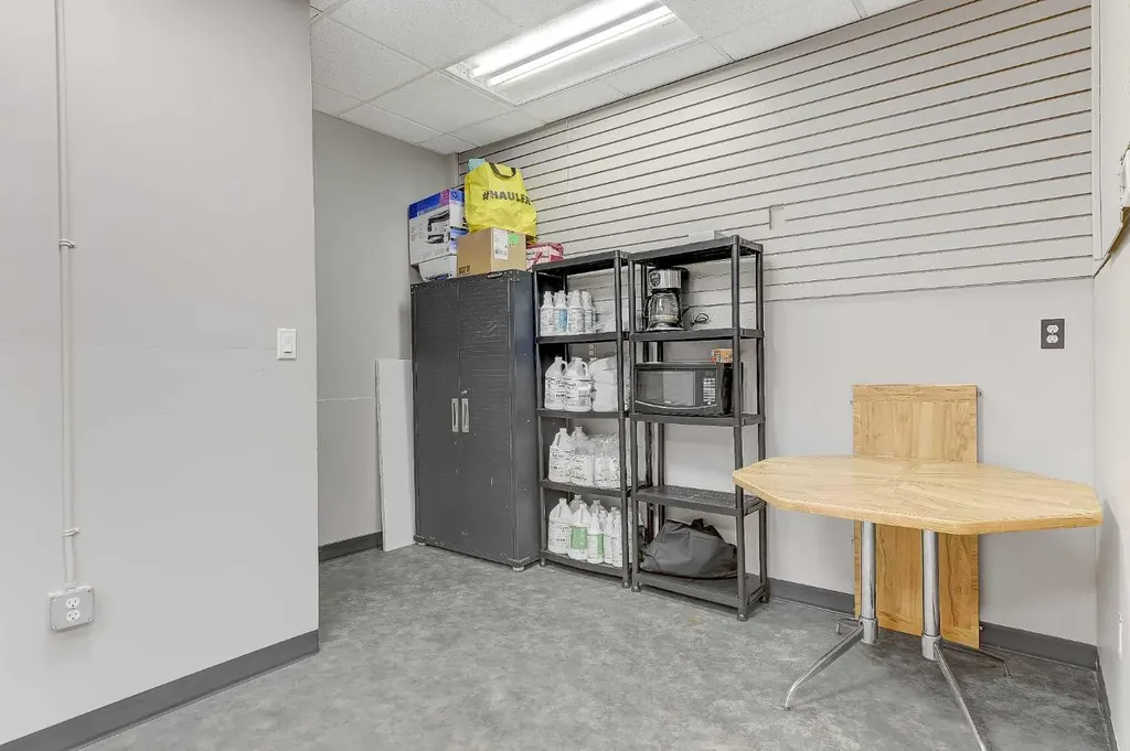 9802 97 Avenue Grande Prairie AB T8V 7K2