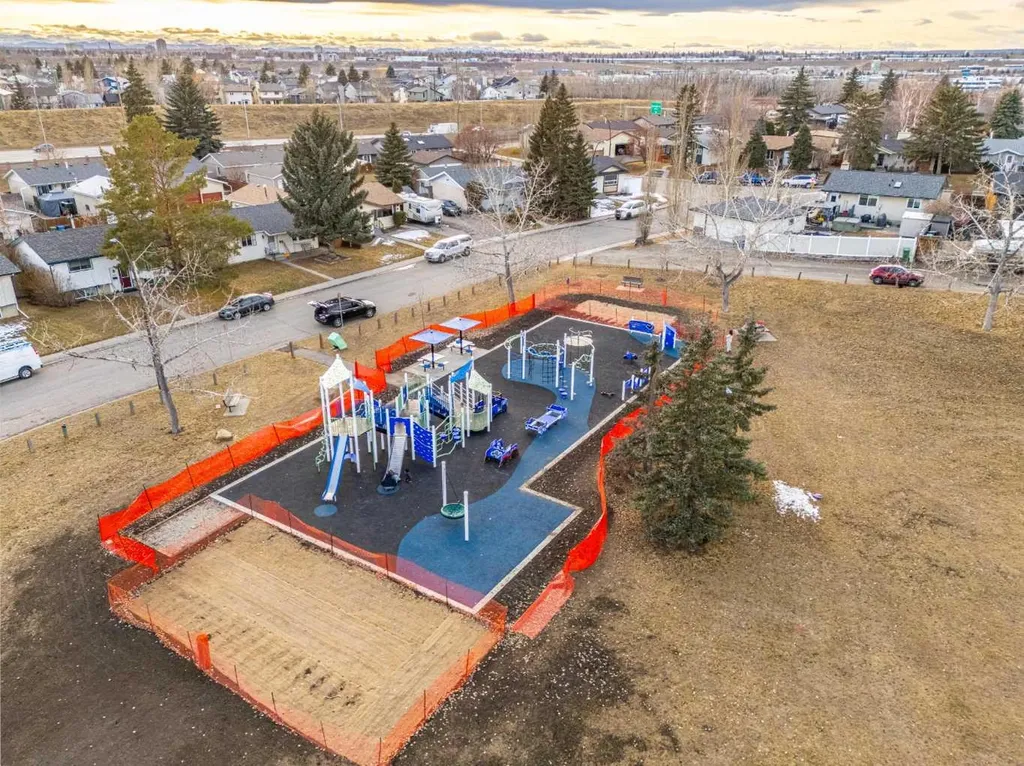 115 Ogden Way SE Calgary AB T2C 1V9