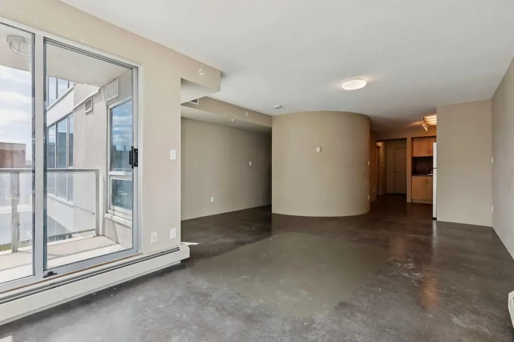 188 15 Avenue SW Calgary AB T2R 1S4