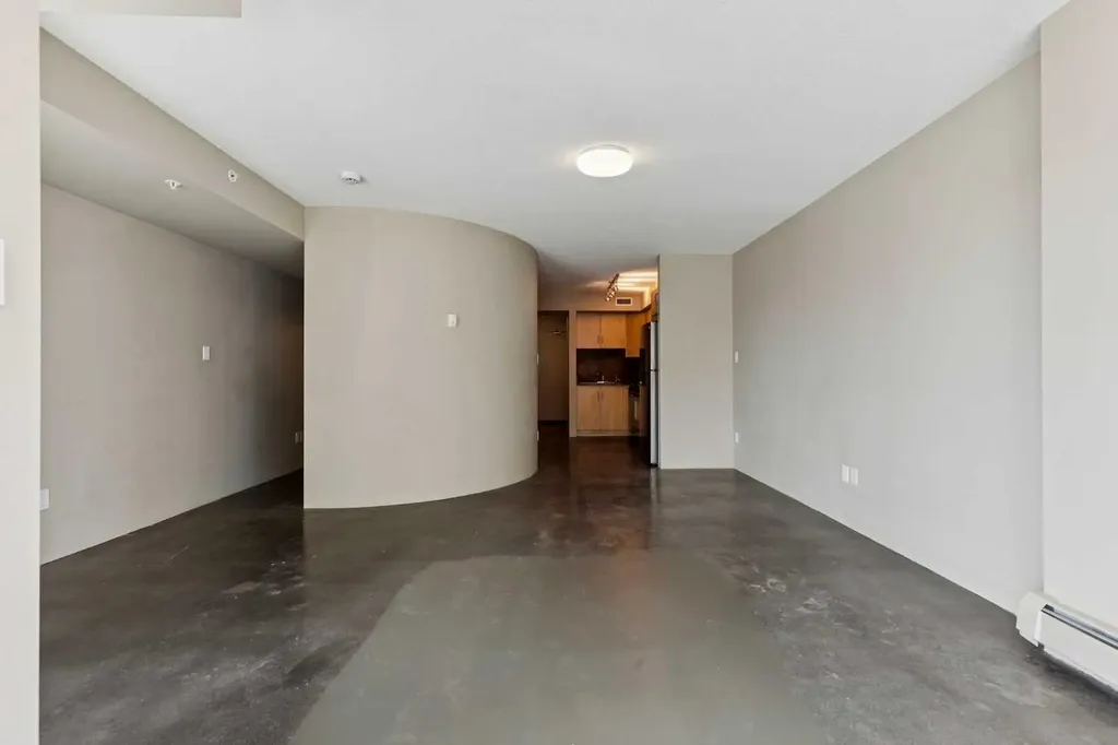 188 15 Avenue SW Calgary AB T2R 1S4