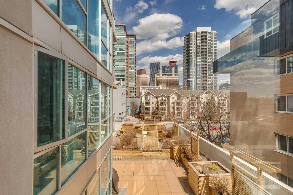 188 15 Avenue SW Calgary AB T2R 1S4