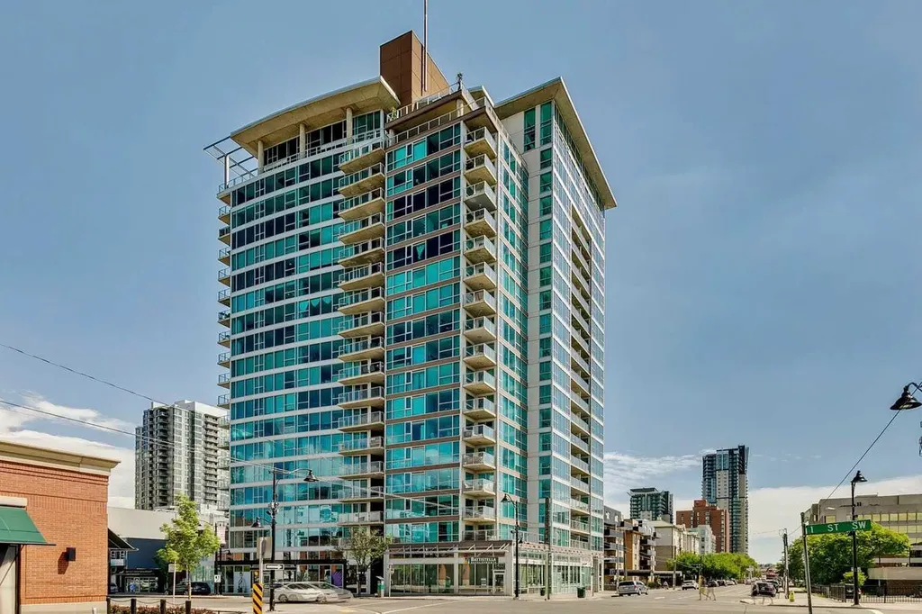 188 15 Avenue SW Calgary AB T2R 1S4