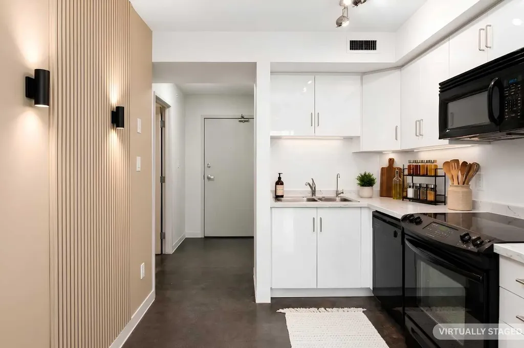188 15 Avenue SW Calgary AB T2R 1S4