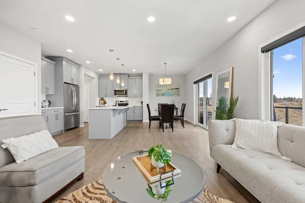 79 Mist Mountain Rise Okotoks AB T1S 5P8