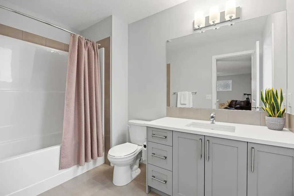 79 Mist Mountain Rise Okotoks AB T1S 5P8