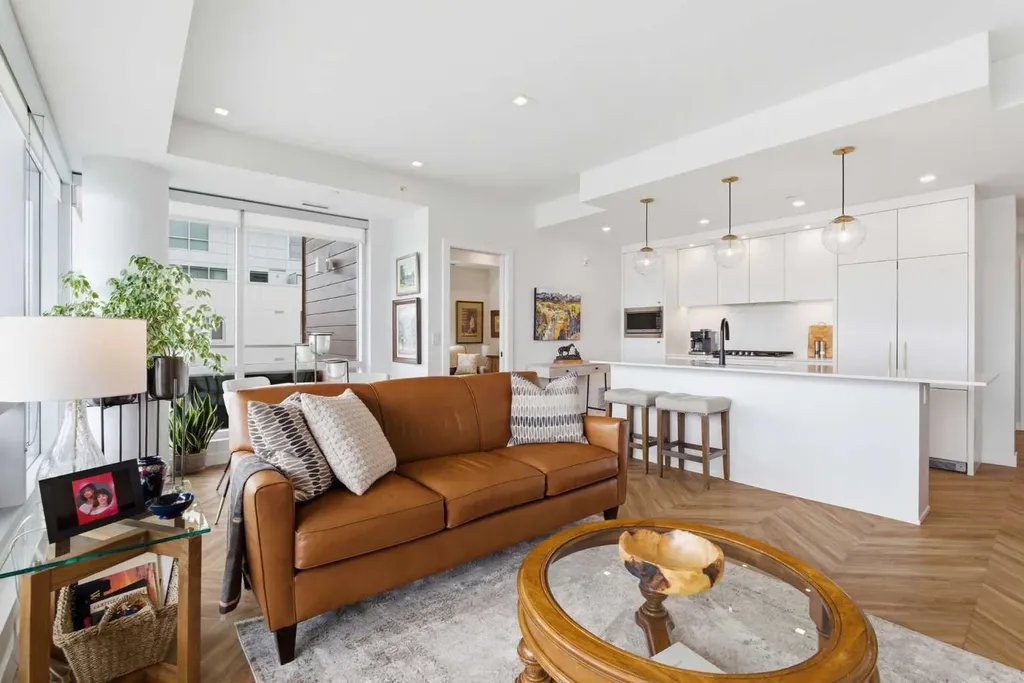 8505 Broadcast Avenue SW Calgary AB T3H 6B5