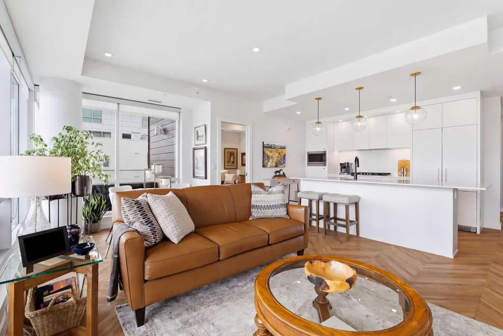 8505 Broadcast Avenue SW Calgary AB T3H 6B5