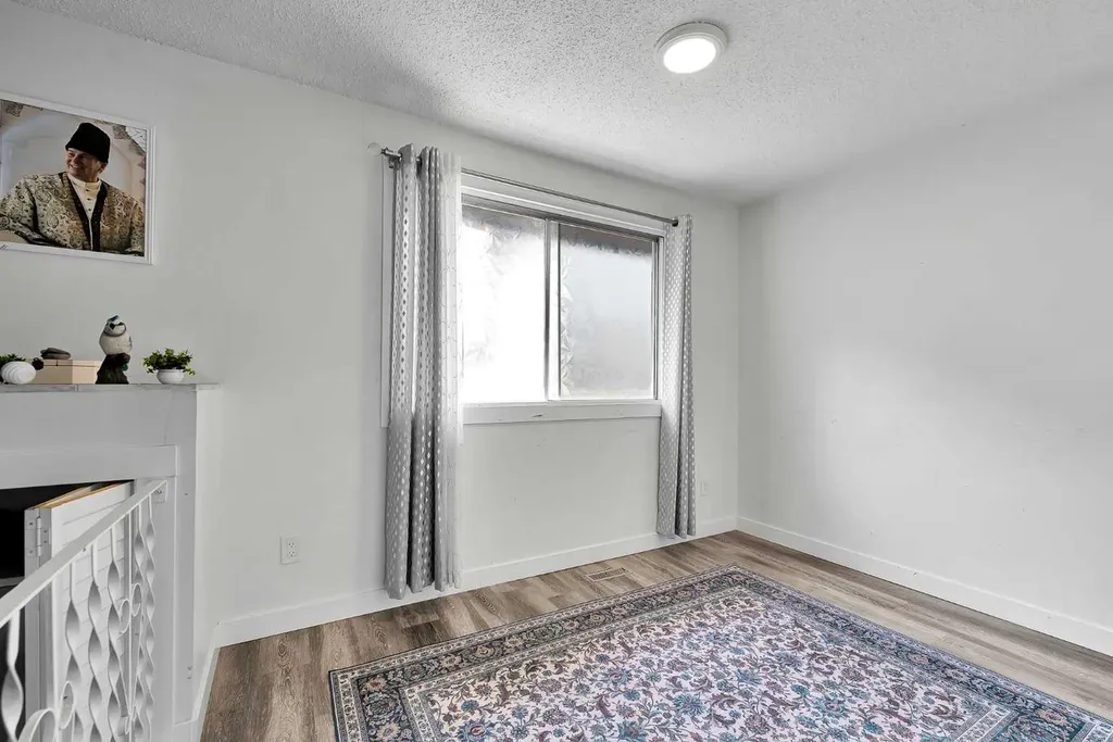 4543 7 Avenue SE Calgary AB T2A5E4