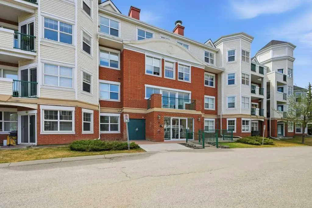 78 Prestwick Gardens SE Calgary AB T2V 3V2