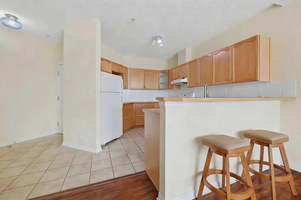 78 Prestwick Gardens SE Calgary AB T2V 3V2