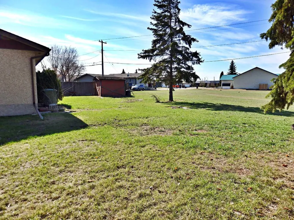 4243 48a Avenue Vermilion AB T9X 1P3