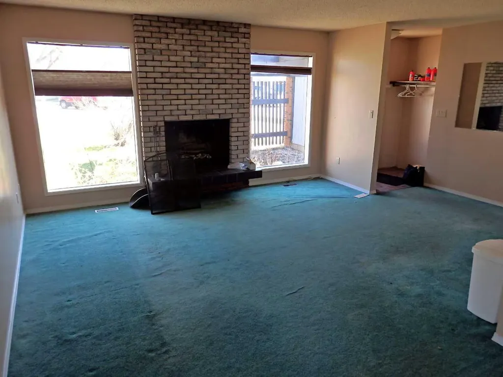 4243 48a Avenue Vermilion AB T9X 1P3