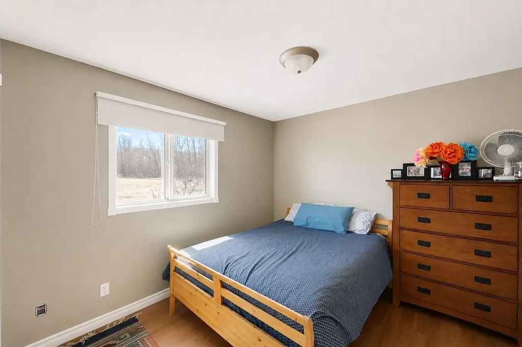 22 9 Street Canyon Creek AB T0G 2A0