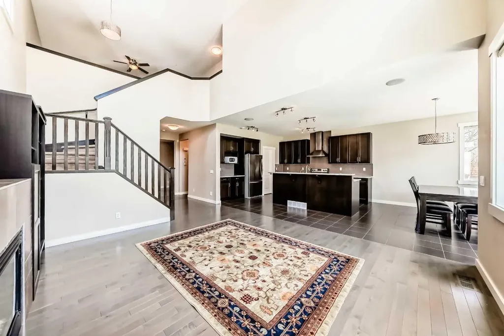 210 Stonemere Green Chestermere AB T1X 0S2