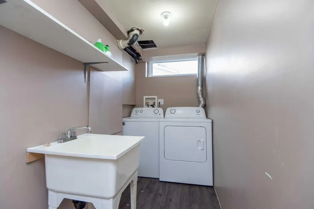 4106 38 Street Red Deer AB T4N 0W9