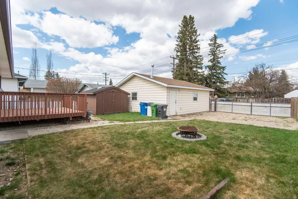 4106 38 Street Red Deer AB T4N 0W9