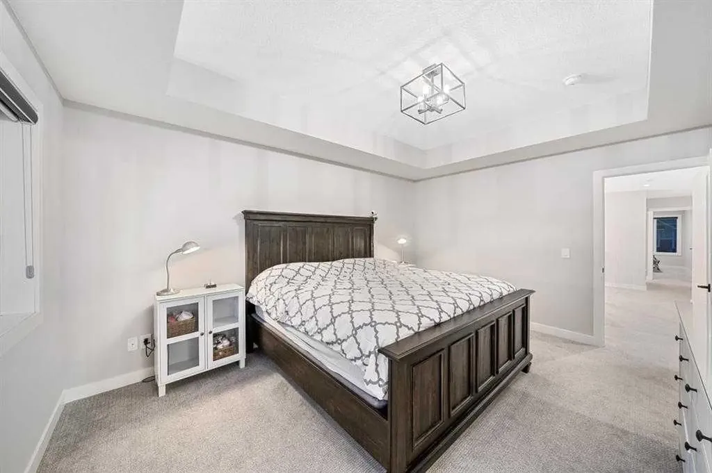 132 Carringsby Avenue NW Calgary AB t3p1s1