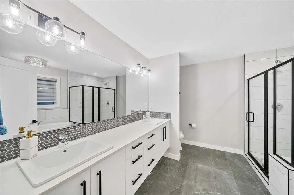 132 Carringsby Avenue NW Calgary AB t3p1s1