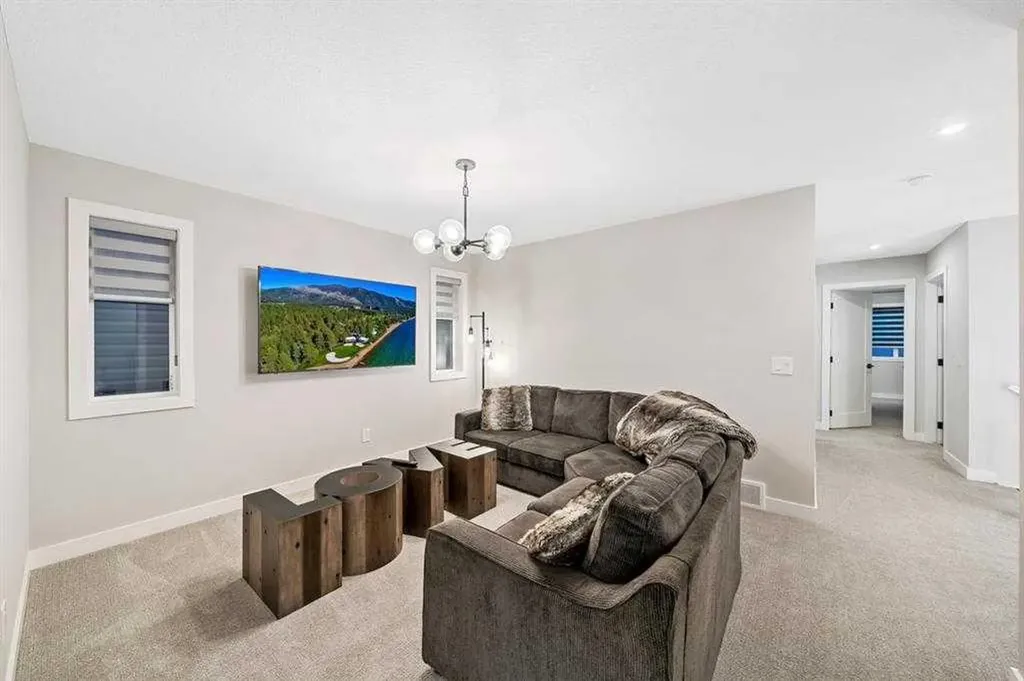 132 Carringsby Avenue NW Calgary AB t3p1s1
