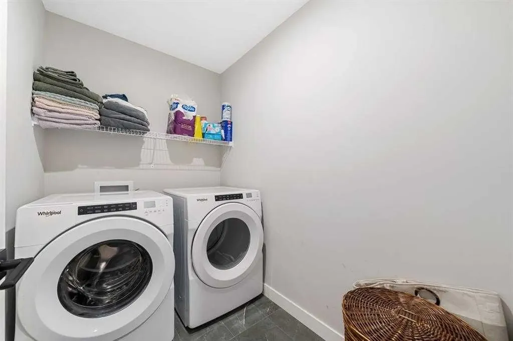 132 Carringsby Avenue NW Calgary AB t3p1s1