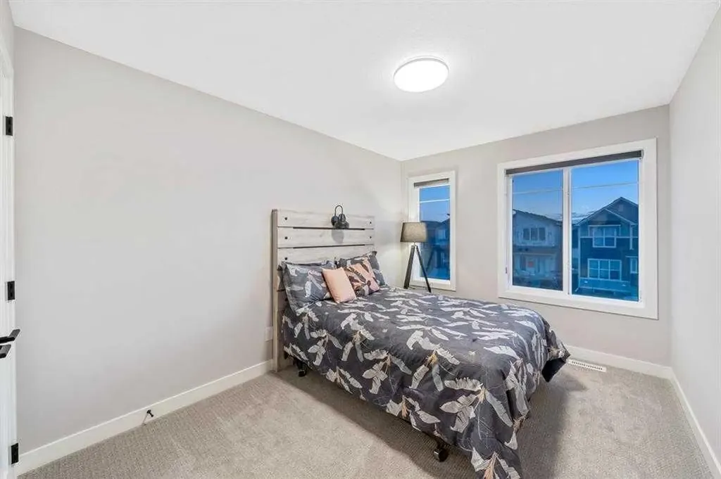 132 Carringsby Avenue NW Calgary AB t3p1s1