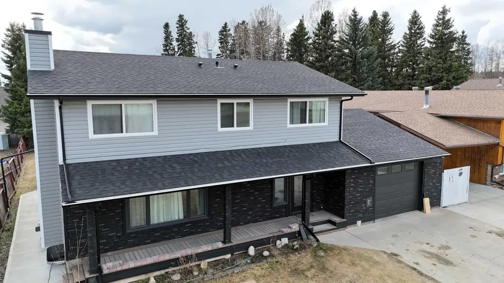1206 50 Street Edson AB T7E 1G2