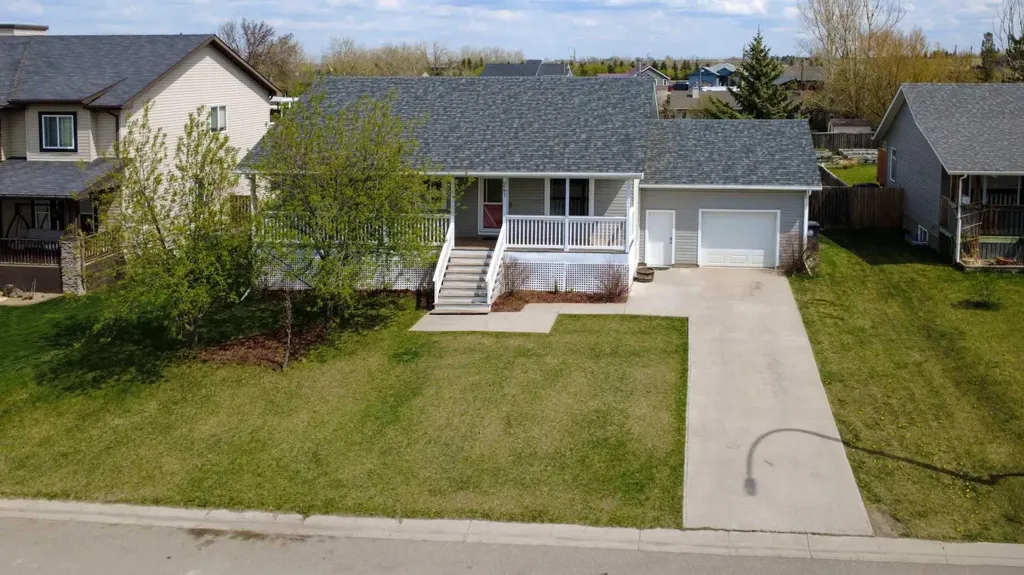 241 N 250 E Raymond AB T0K 2S0