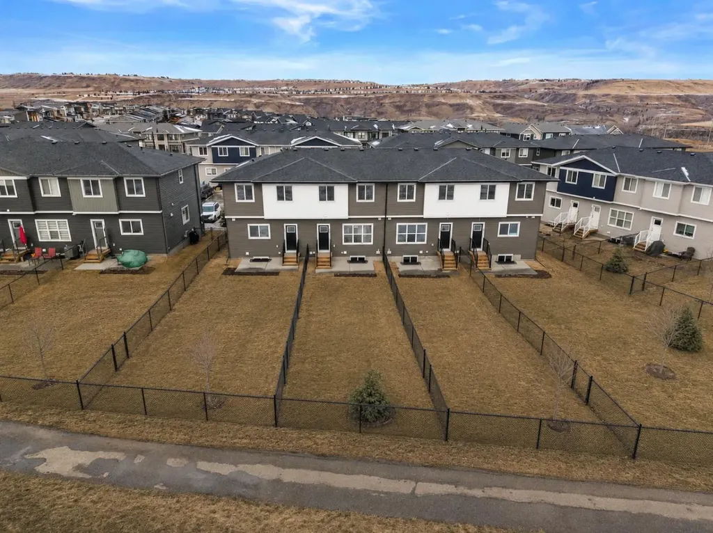 525 River Heights Drive Cochrane AB T4C 3E3
