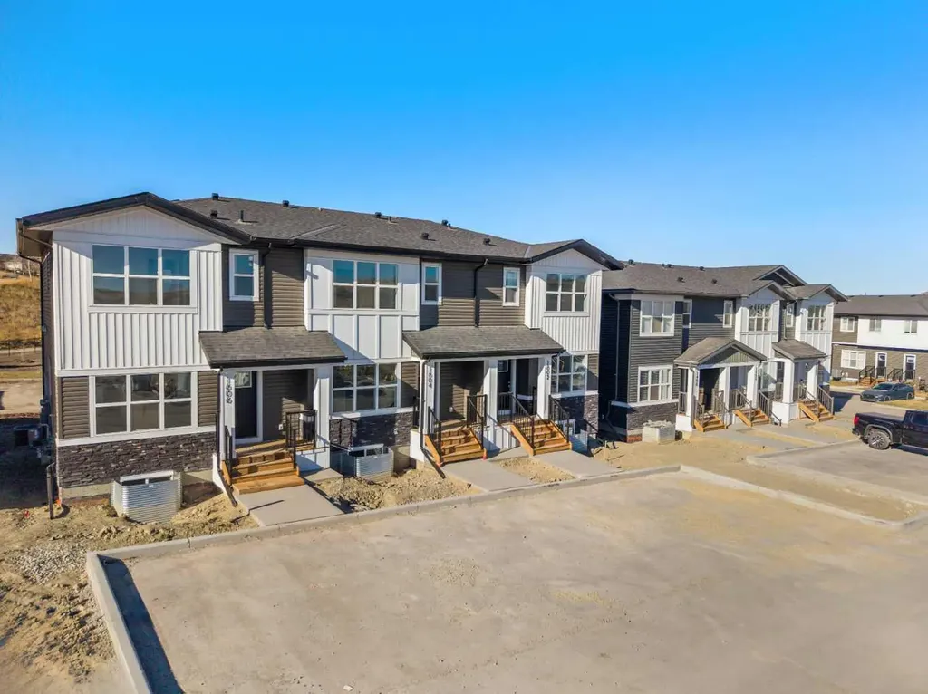 525 River Heights Drive Cochrane AB T4C 3E3