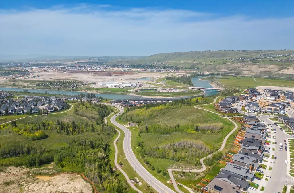 525 River Heights Drive Cochrane AB T4C 3E3