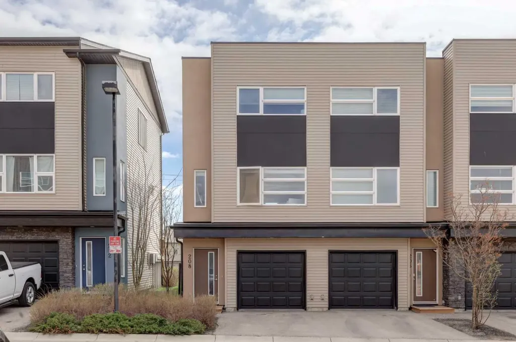 208 Covecreek Circle NE Calgary AB T3K 0W6