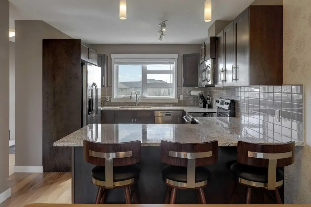 208 Covecreek Circle NE Calgary AB T3K 0W6