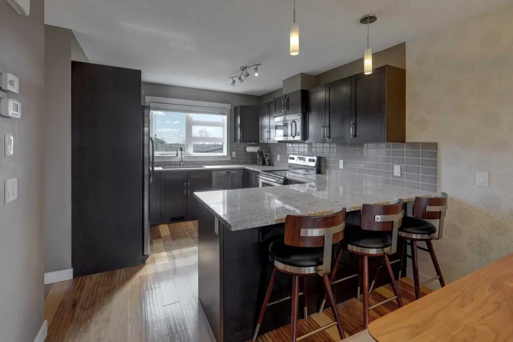 208 Covecreek Circle NE Calgary AB T3K 0W6