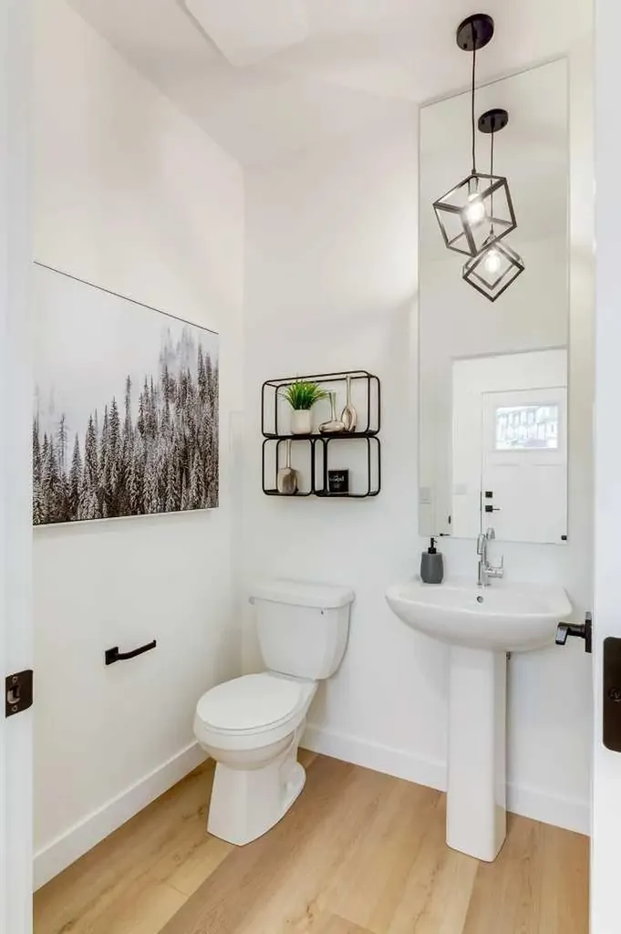 525 River Heights Drive Cochrane AB T4C 3E4