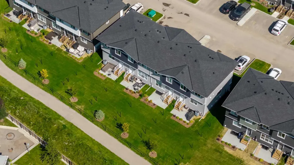525 River Heights Drive Cochrane AB T4C 3E4