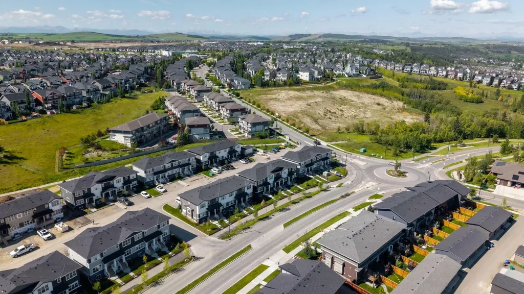 525 River Heights Drive Cochrane AB T4C 3E4