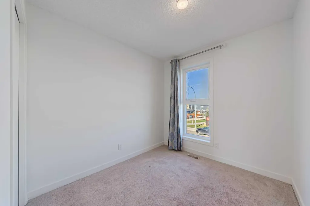 83 Savanna Park NE Calgary AB T3J0Y8