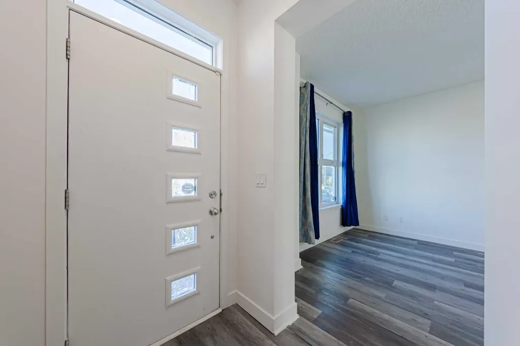 83 Savanna Park NE Calgary AB T3J0Y8