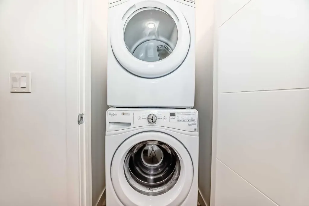 83 Savanna Park NE Calgary AB T3J0Y8